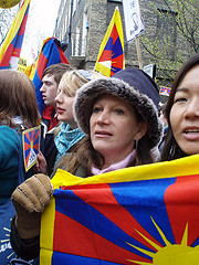 Lynne Featherstone with Tibet protestors