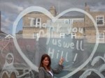  Lynne Featherstone MP outside a closed down shop (formerly Bones furniture) in Muswell Hill