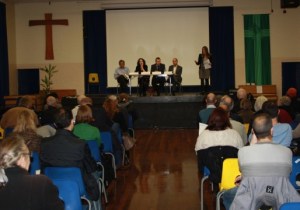 Lynne Featherstone MP addresses a packed public meeting on the Hornsey Depot Development