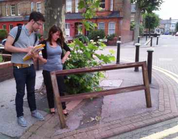Roberto Robles and Lynne Featherstone reporting issues on the Noel Park estate. 